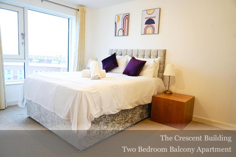 פורטסמות' Gunwharf Quays Apartments מראה חיצוני תמונה