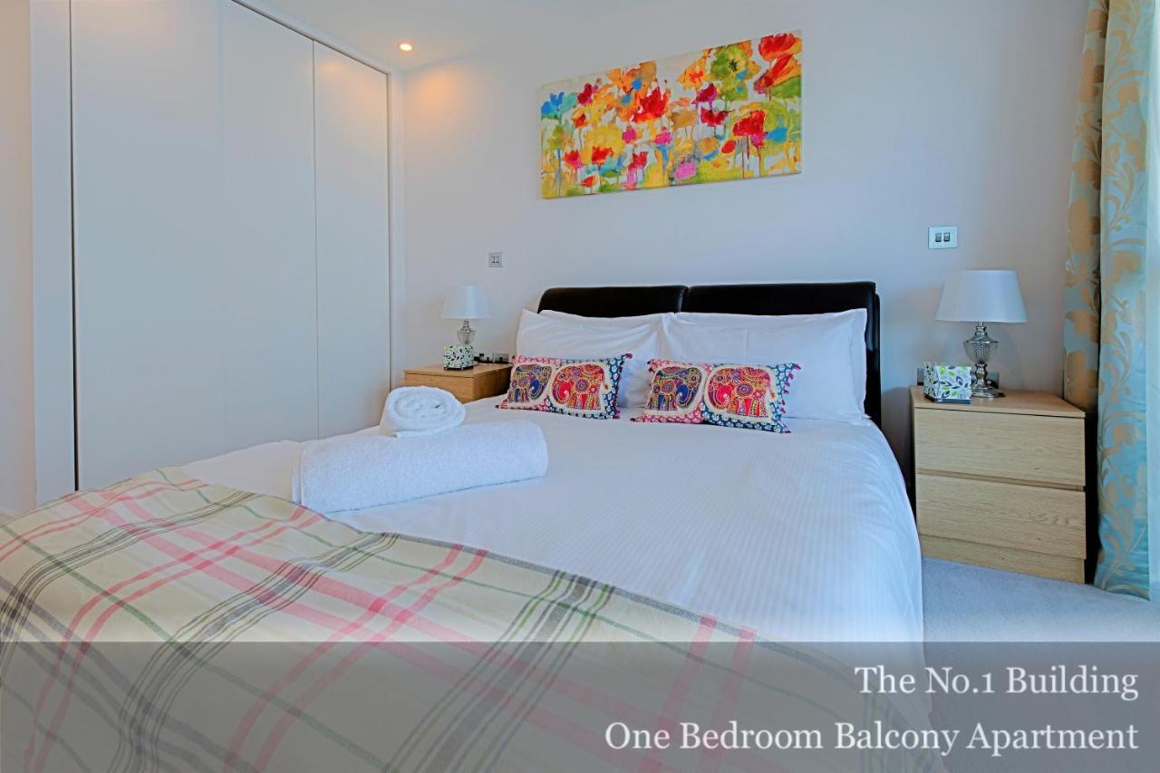פורטסמות' Gunwharf Quays Apartments מראה חיצוני תמונה