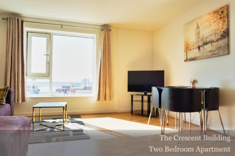 פורטסמות' Gunwharf Quays Apartments מראה חיצוני תמונה